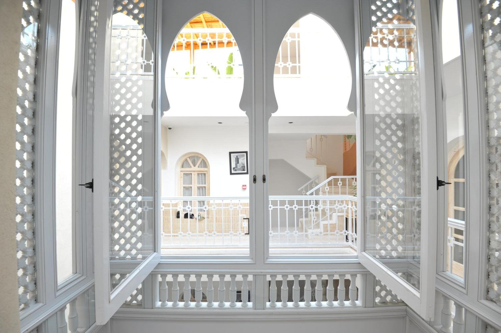 Riad K-White Marrakesh Rum bild